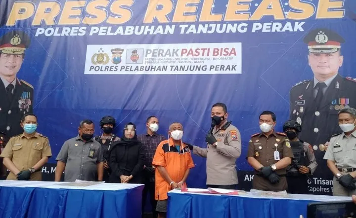 Wenas Panwell, Tengkulak Tanah Surabaya Rugi Rp 40 Miliar
