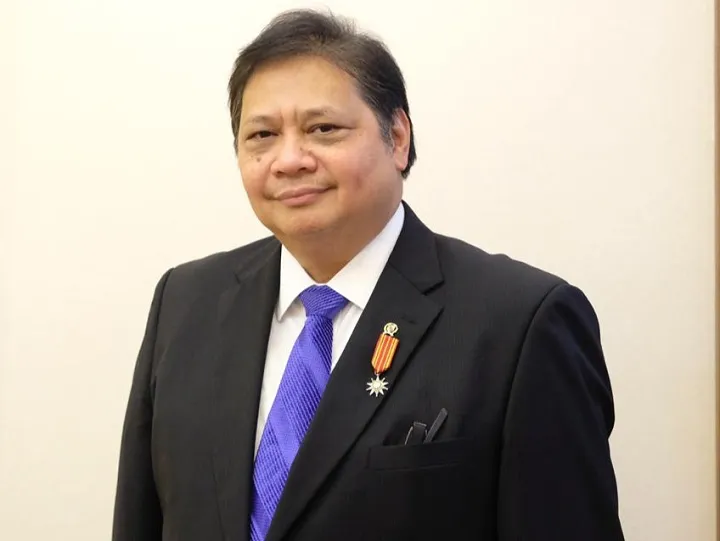Elektabilitas Airlangga Terus Melorot, Partai Golkar tak Menyerah