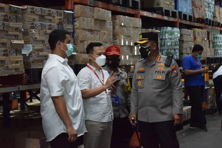 Pasokan Migor Seret, Gudang Minimarket Disidak