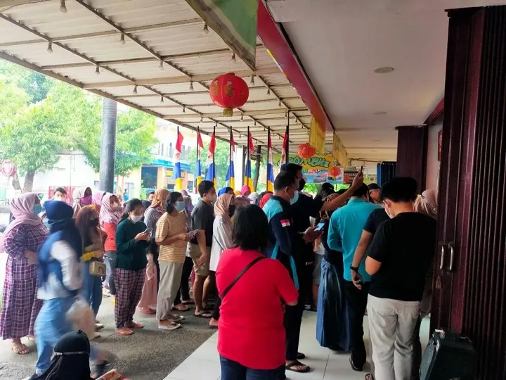Stok Melimpah, Kota Mojokerto Jadi Incaran Wisata Belanja Minyak Goreng Warga Luar Kota