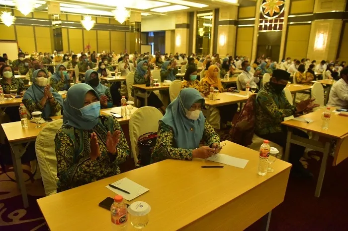 Wali Kota Eri Cahyadi Minta MKKS SMP Swasta Bentuk Program Peningkatan Kompetensi Guru
