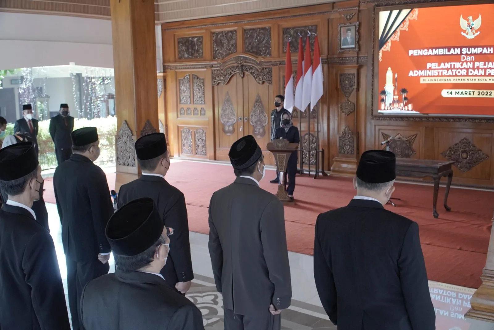 Gelar Mutasi Lagi, Wali Kota Ning Ita Lantik Camat dan Kabid