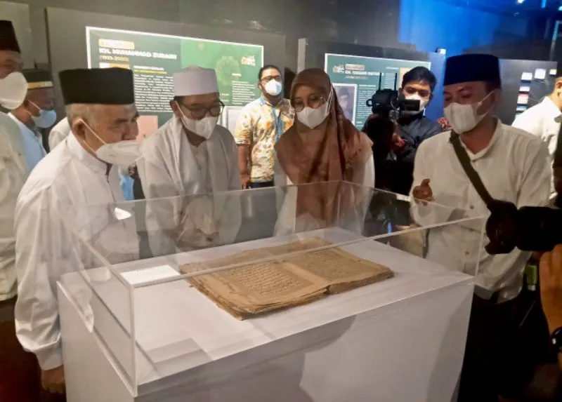 Festival Kitab Kuning Pamerkan Kitab Kuno Tulisan Tangan