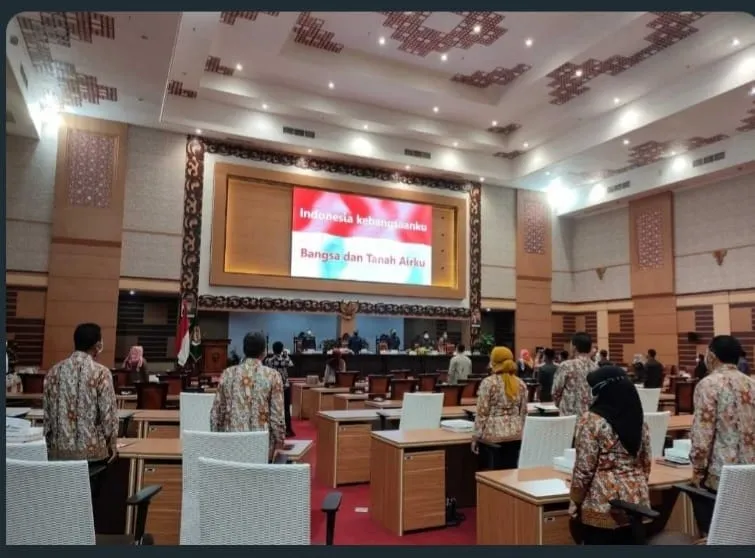 DPRD Kabupaten Mojokerto Gelar Paripurna Penyampaian Pendapat Bupati Atas Dua Raperda