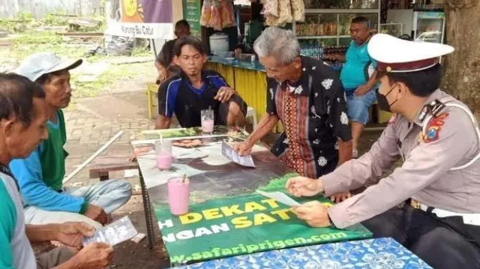 Satlantas Polres Pasuruan Giatkan Edukasi, Beri Rasa Aman pada Masyarakat