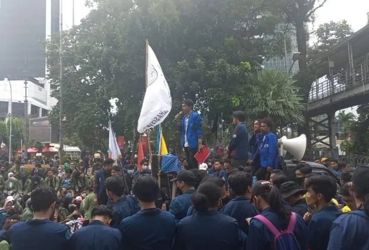 BEM UI dan AMI Tuntut Jokowi, Lengser Sebelum 2024