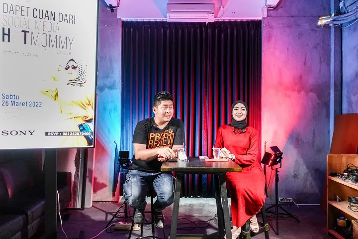 Influencer Lokal Momy Deve Berhasil Menginspirasi Mama Muda