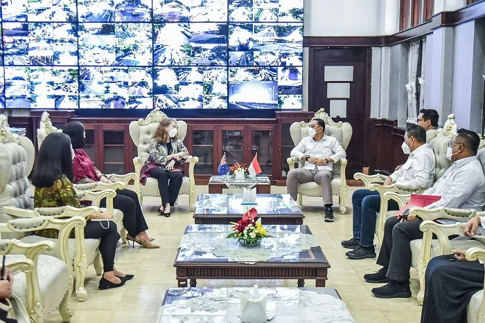 Bangkitkan Ekonomi Kerakyatan dan Investasi, Surabaya Jajaki Kerjasama dengan Australia
