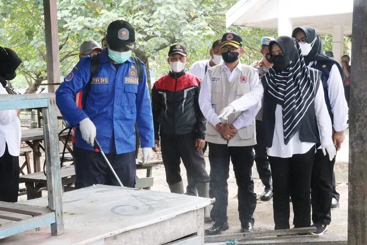 Bupati Mojokerto Pimpin Sterilisasi Pasar Hewan
