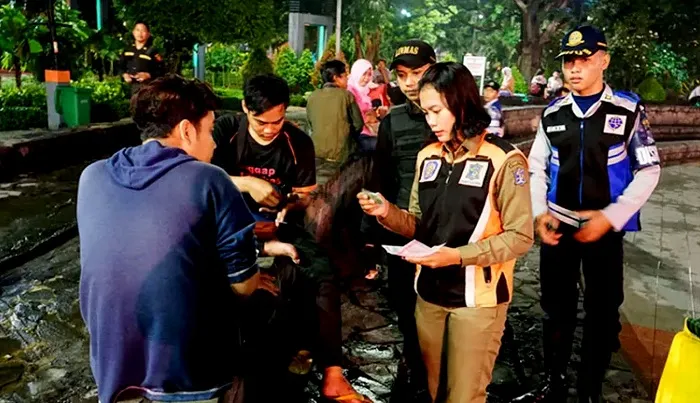 Pemkot Surabaya Lakukan Pengawasan Penduduk Pendatang Serentak 31 Kecamatan