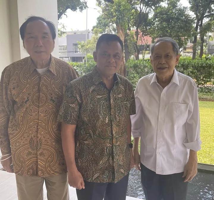Baca juga : Gatot Nurmantyo, Kabarnya Akan Deklarasikan Partai Sendiri
