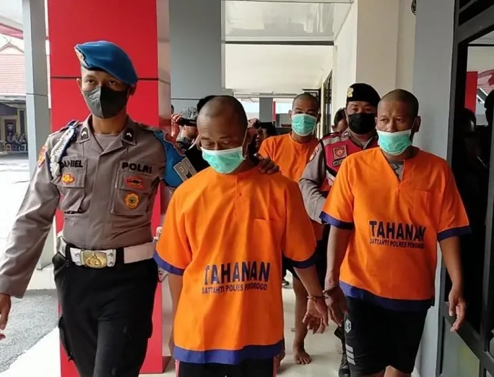 3 Oknum Wartawan yang Peras Kaum Gay, Dibekuk