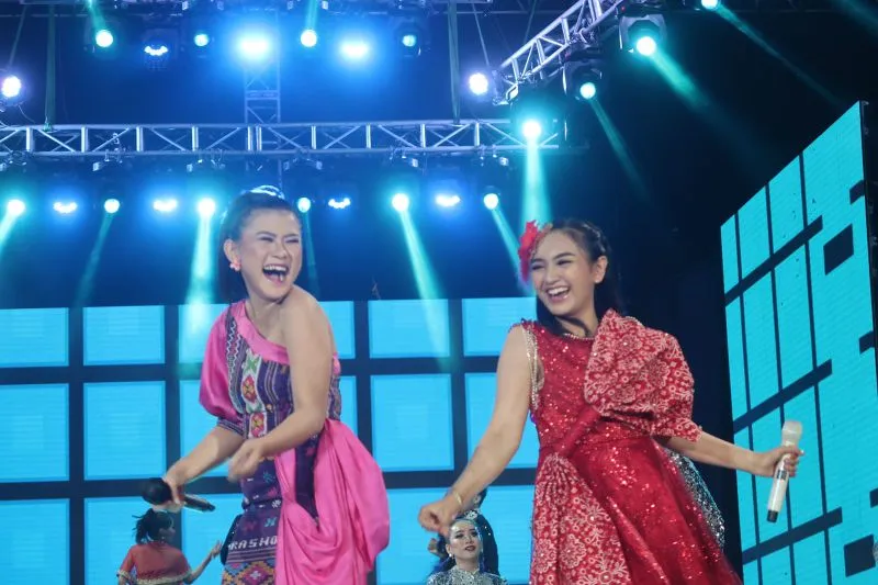 Puluhan Ribu Penggemar Dangdut Kangen Joget