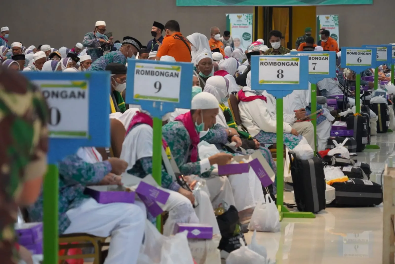 Hari ke-4 Pemulangan Jemaah Debarkasi Surabaya, 3115 Jamaah Telah Tiba di Tanah Air