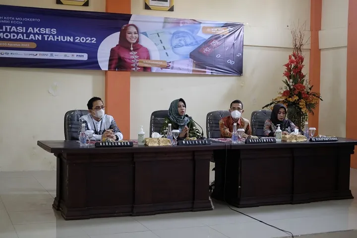 Fasilitasi Akses Permodalan, Wali Kota Ning Ita Berharap UMKM Kota Mojokerto Naik Level
