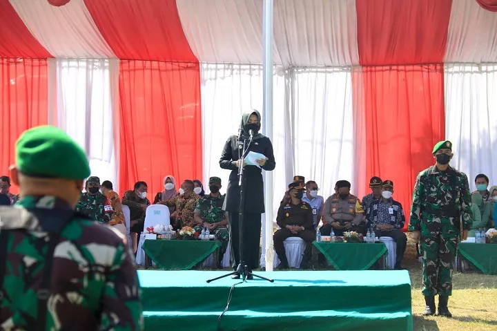 Bupati Mojokerto Pimpin Upacara Pembukaan TMMD Imbangan Ke-114