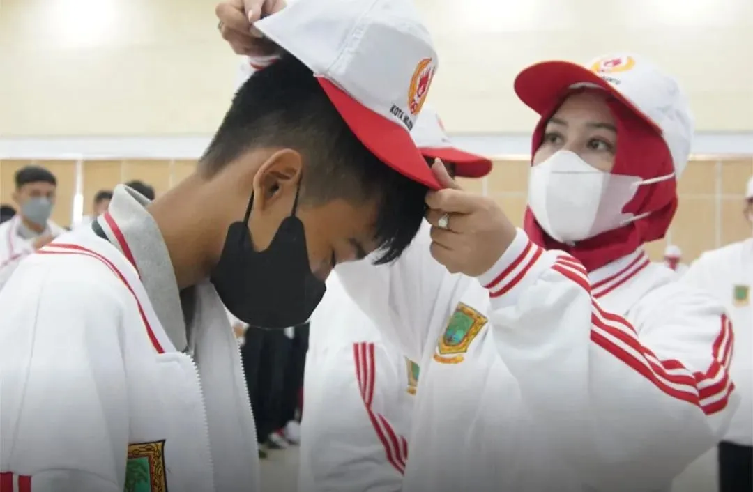 Pecahkan Rekor Porprov Jatim,  Wali Kota Ning ita Siap Guyur Bonus Atlet Angkat Berat