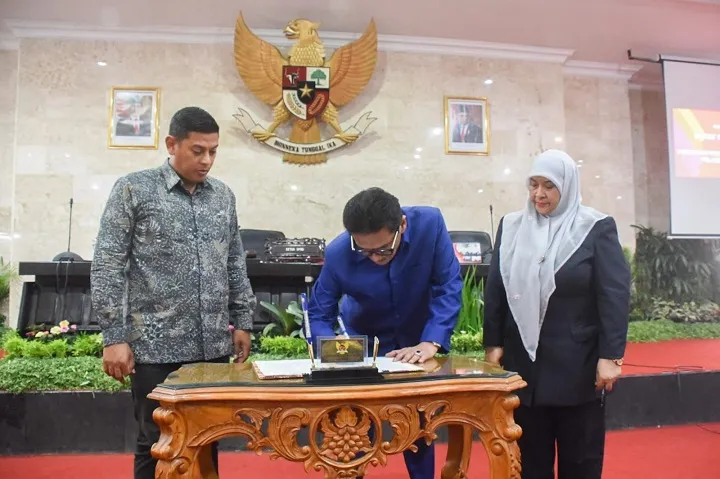 Delapan Fraksi DPRD Kota Kediri Berikan Rekomendasi Walikota di Rapat Paripurna