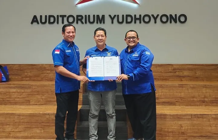 Duet Sugeng-Qomaruddin Nahkodai Demokrat Lamongan