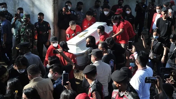 Autopsi Ulang Rampung, Hasilnya Tunggu dari RSCM