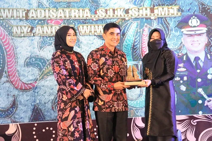 Bupati Mojokerto Hadiri Pisah Kenal Kapolresta Mojokerto
