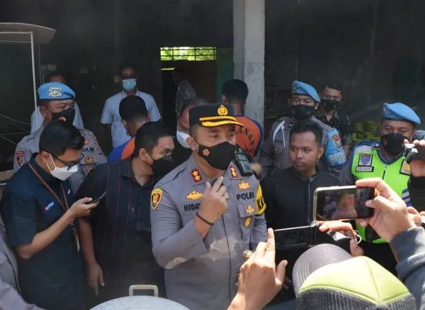 Oplos Elpiji 3 kg ke Dalam Elpiji 50 kg, Polres Jombang Amankan 2 Tersangka