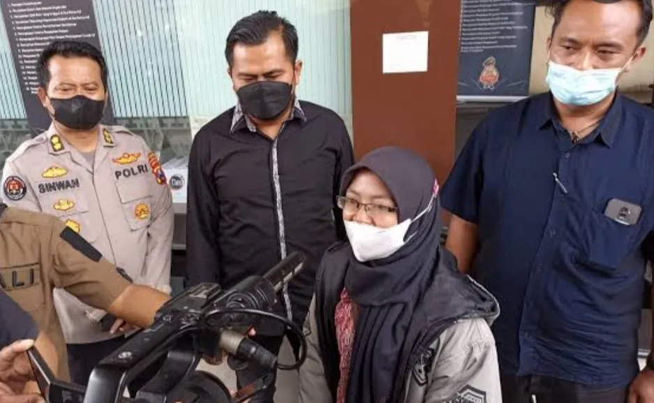 Korban Eksploitasi Ekonomi Anak oleh Terdakwa JE Diperiksa Subdit IV Renakta Ditreskrimum Polda Jatim