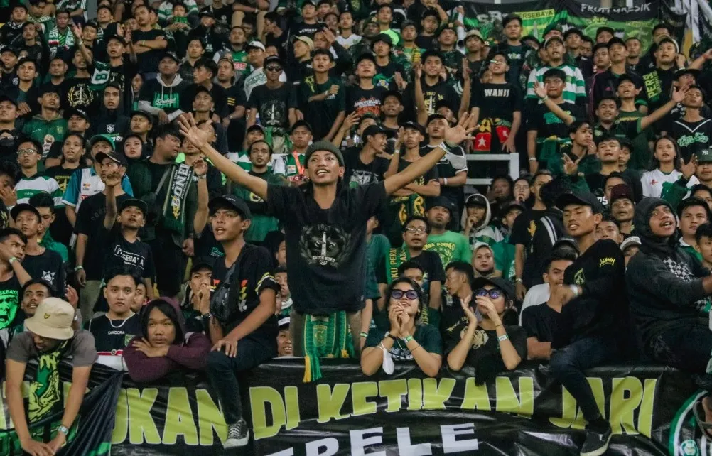 Jadwal Dianggap Terlalu Malam, Ribuan Bonek akan Demo Kantor Indosiar