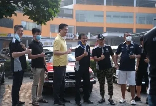 Roy Suryo, Koleksi 35 Mobil Mercedes-Benz