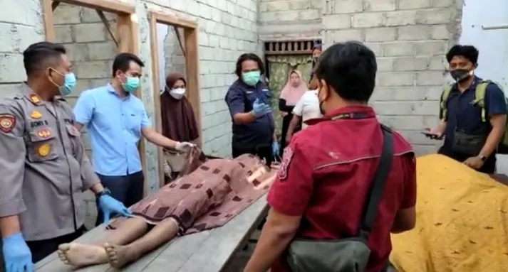 Dua Pemuda Tewas Tersengat Aliran Listrik di Kandang Ayam