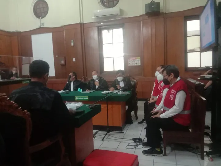 Dua Saksi Jaksa, Untungkan Terdakwa