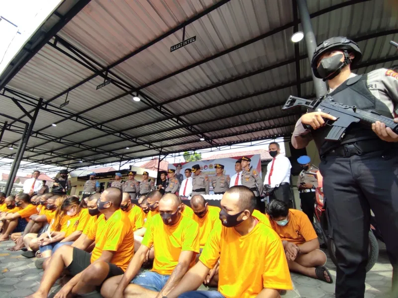 Polisi Amankan 33 Bandar dan Pengedar Narkoba