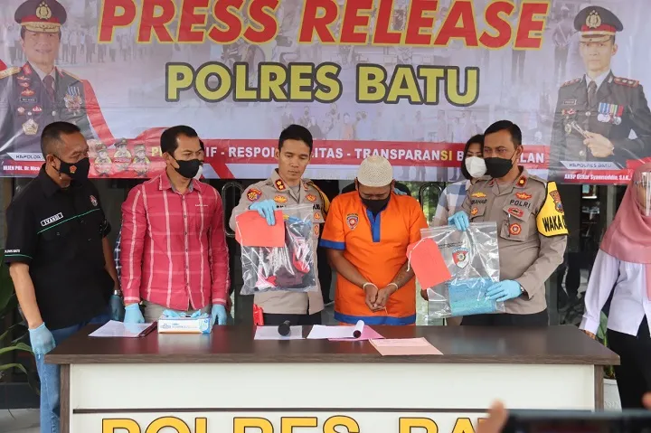 Bejat, Ayah Tiri Cabuli Anak Selama 3 Tahun
