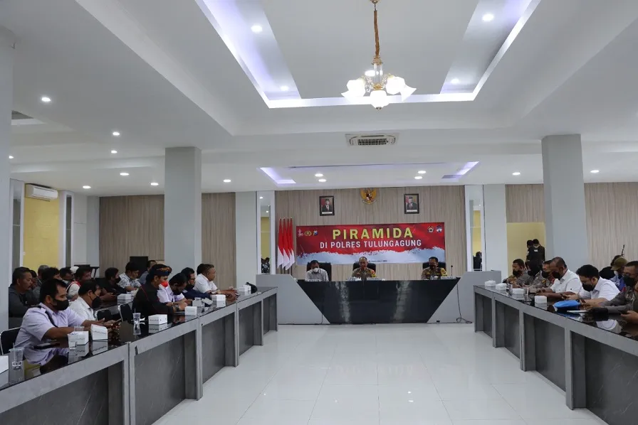 Ciptakan Kamtibmas yang Kondusif, Polres Tulungagung Gelar Piramida