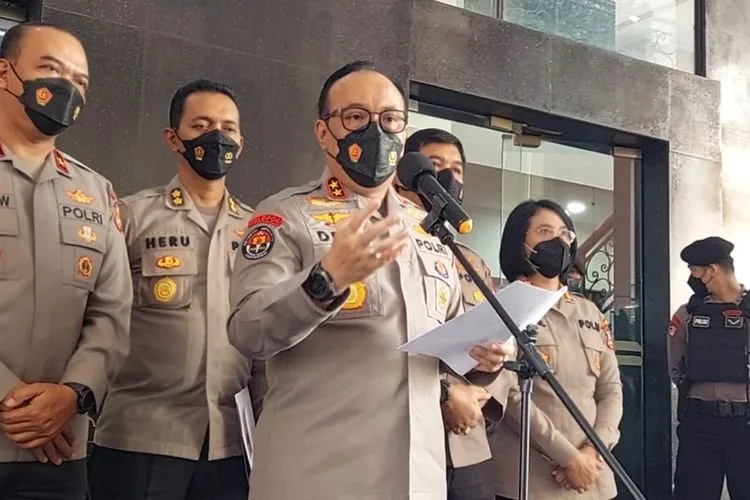Irjen Nico Afinta, Klarifikasi tak Intervensi Kasus Tersangka Sambo