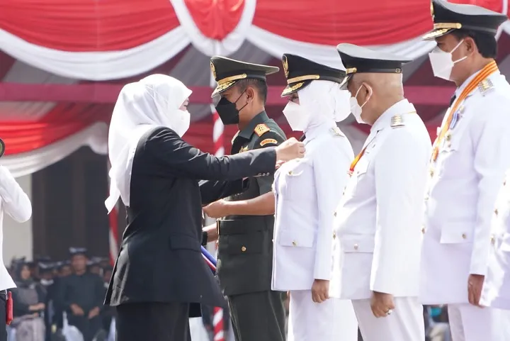 Baca juga : Bupati Ikfina Terima Jer Basuki Mawa Beya Emas