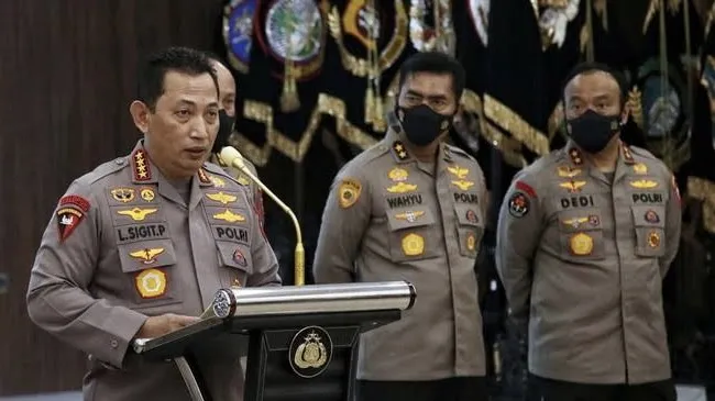 Irjen Teddy Dijemput Sendiri, Kadiv Propam Irjen Syahardiantono