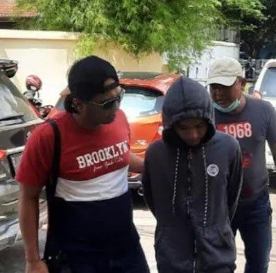 Terekam CCTV, Pembacok Santri di Situbondo Ditangkap