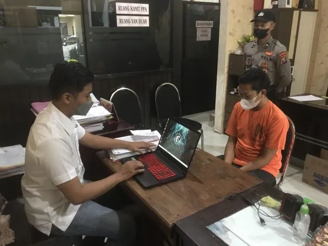 Tak Terima Diputus, Video Syur Bersama Mantan Disebar di Medsos