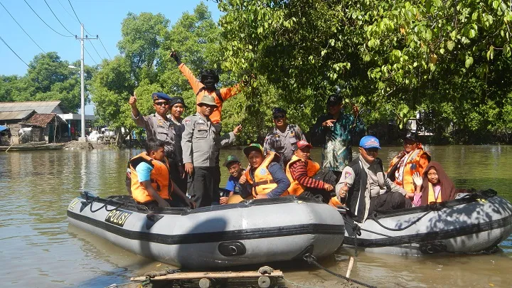 Baca juga : Polisi Polair Polda Jatim Tetap di Hati Masyarakat