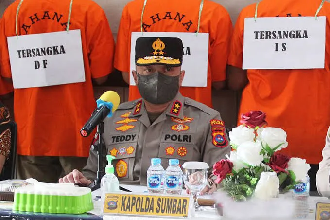 Temuan Propam: Diduga ada Kerjasama Irjen Teddy dan AKBP Doddy, 5 Kg Sabu Diganti Tawas