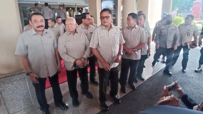 7 Mantan Kapolri Prihatin, Polri Didera Banyak Masalah