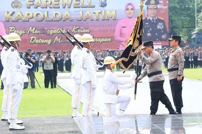 Irjen Pol Toni Harmanto Resmi Jabat Kapolda Jatim
