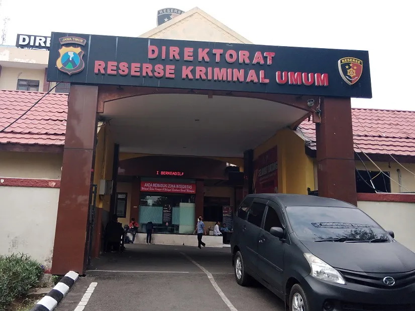 Dua Tersangka Tragedi Kanjuruhan Malang Jalani Pemeriksaan di Ditreskrimum Polda Jatim