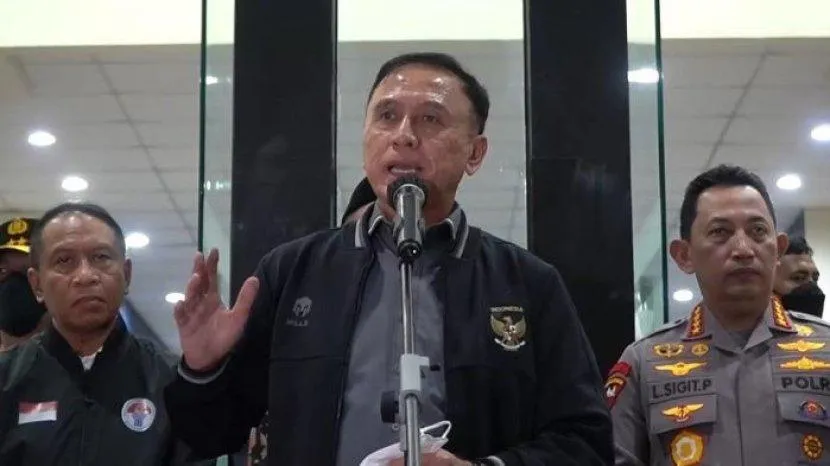Presiden FIFA Datang, Pemeriksaan Ketum PSSI Iwan Bule Ditunda