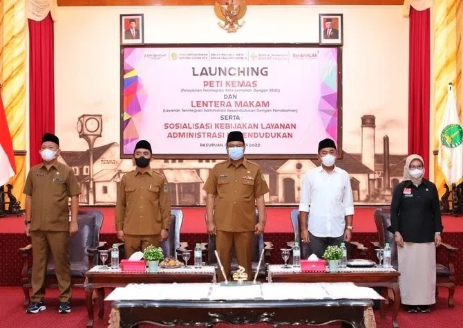 Pemkot Pasuruan Luncurkan Lentera Makam dan Peti Kemas
