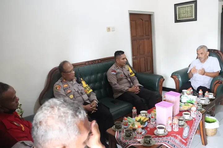 Polres Blitar Anjangsana di Pengurus PSHT Cabang Blitar