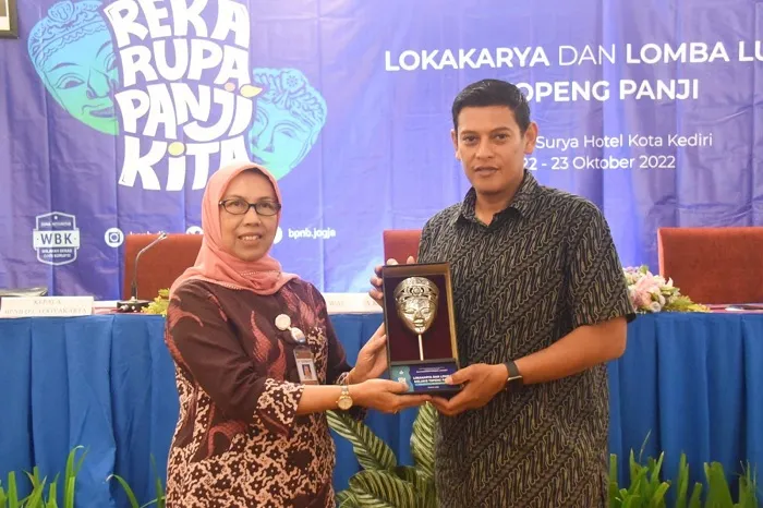 Baca juga : Mas Abu: Pelestarian Kebudayaan Butuh Kerjasama Semua Pihak