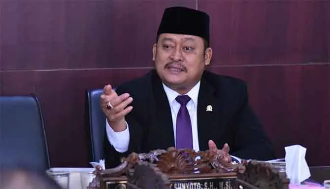 Prihatin Tragedi Sepakbola Malang, Kodrat Sunyoto Dukung Langkah Cepat Gubernur Khofifah Tangani Korban