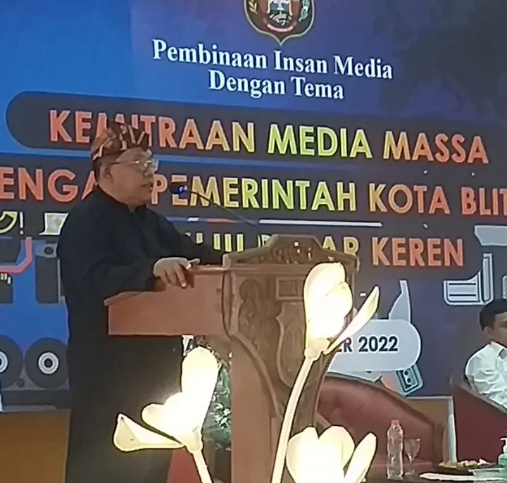 Kemitraan Media Massa dengan Pemerintah Kota Blitar Menuju Blitar Keren, Tema Dialog Wali Kota Blitar Santoso dengan Puluhan Wartawan